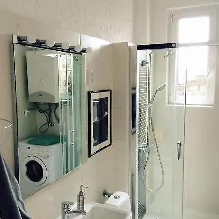 Hello Downtown - Broadway Apartment *