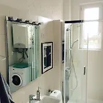 Hello Downtown - Broadway Apartament *